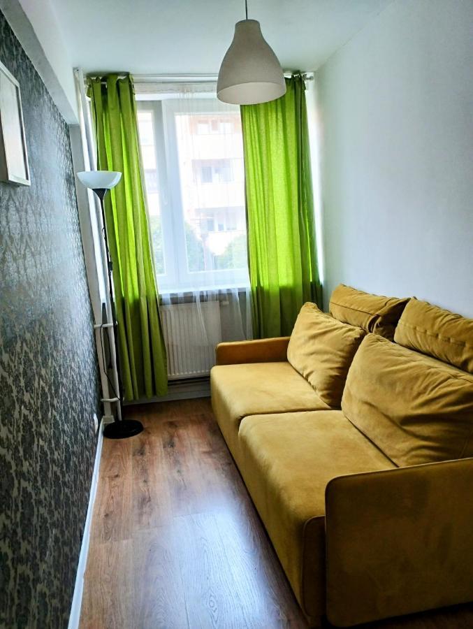 Hostel Ursus Rooms-self Check-in Varšava